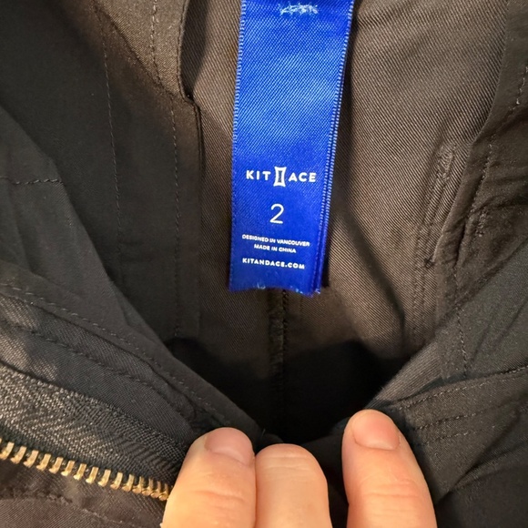 Kit and Ace Slim Pant – Black (Size 2) | Versatile & Comfortable! - Picture 3 of 7